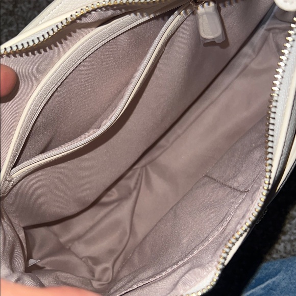 LC Lauren Conrad Cream Shoulder Bag - Picture 4 of 6